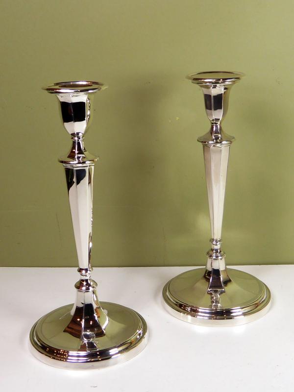 pair-of-silver-candlesticks-3658-P1